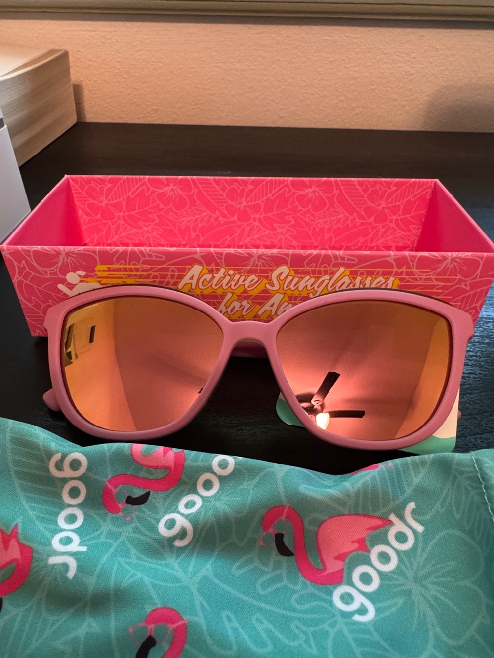 Girls Pink Mirrored Sunglasses with Fun Flamingo Case